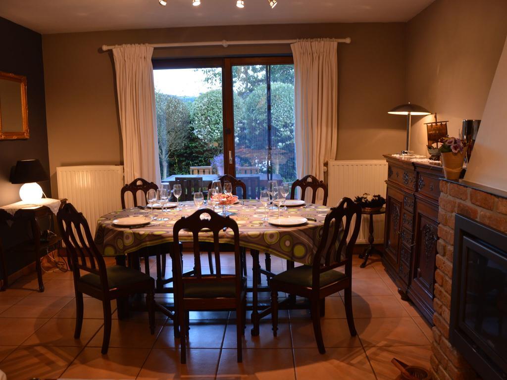Modern Holiday Home In Stavelot With Fireplace Exteriör bild